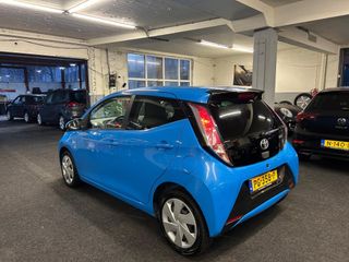 Voertuigafbeelding 5