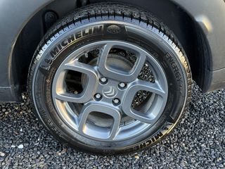 Voertuigafbeelding 27