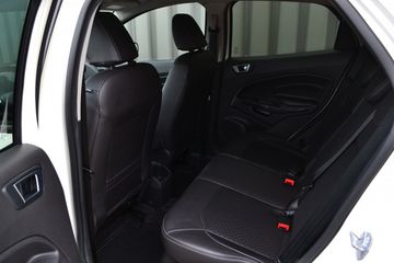 Voertuigafbeelding 9