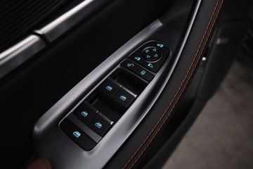 Voertuigafbeelding 15