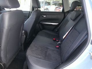 Voertuigafbeelding 10