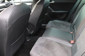 Voertuigafbeelding 32