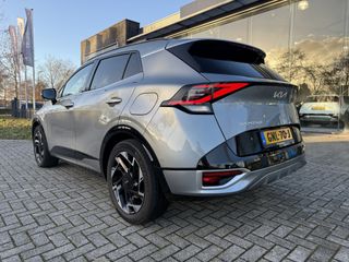 Voertuigafbeelding 12