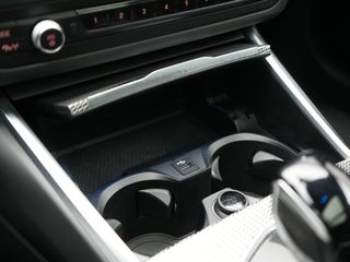 Voertuigafbeelding 44