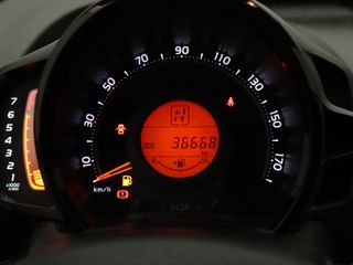 Voertuigafbeelding 16