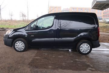 Voertuigafbeelding 8