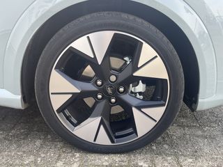 Voertuigafbeelding 2