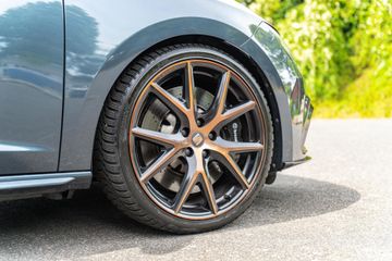 Voertuigafbeelding 11