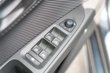 Voertuigafbeelding 38