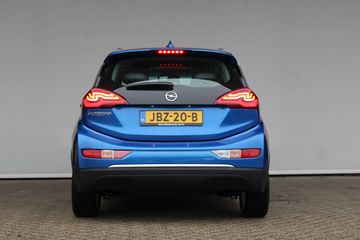 Voertuigafbeelding 6