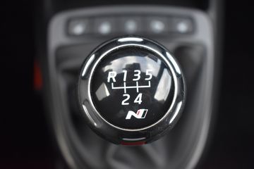 Voertuigafbeelding 28