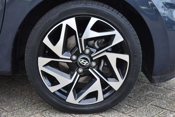 Voertuigafbeelding 9