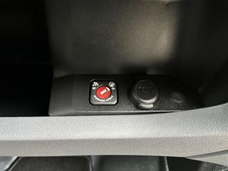 Voertuigafbeelding 25