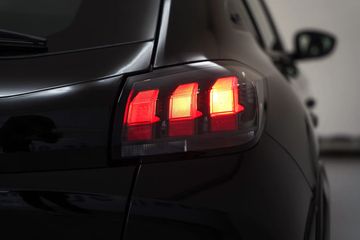 Voertuigafbeelding 31