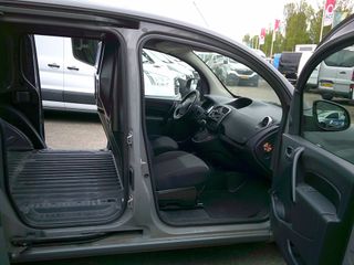 Voertuigafbeelding 14