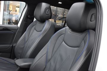 Voertuigafbeelding 10