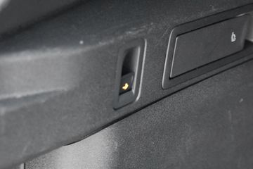 Voertuigafbeelding 46