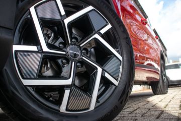 Voertuigafbeelding 14