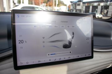 Voertuigafbeelding 23