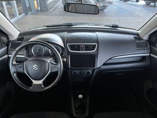 Voertuigafbeelding 6