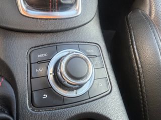 Voertuigafbeelding 21