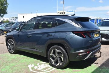 Voertuigafbeelding 4