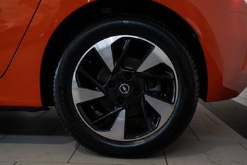 Voertuigafbeelding 3