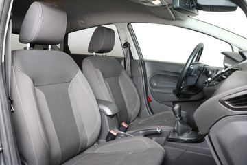 Voertuigafbeelding 13