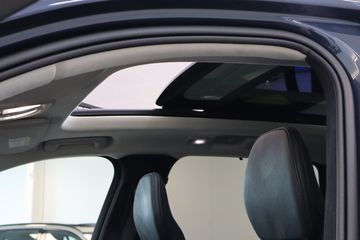 Voertuigafbeelding 8