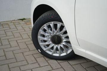 Voertuigafbeelding 11