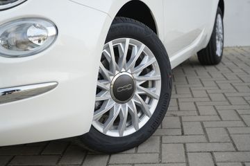 Voertuigafbeelding 3