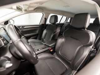 Voertuigafbeelding 13