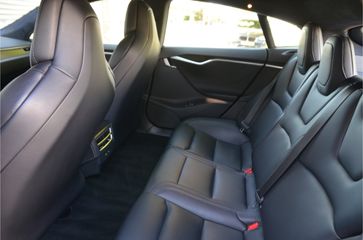 Voertuigafbeelding 10