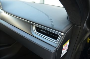 Voertuigafbeelding 27