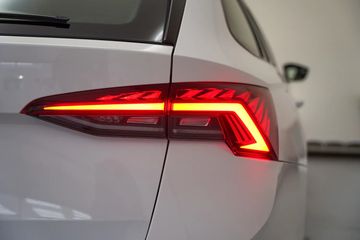 Voertuigafbeelding 32