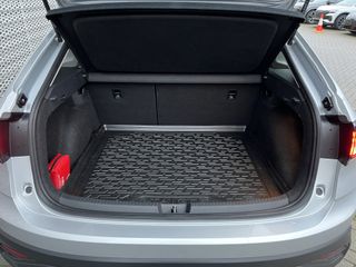 Voertuigafbeelding 30