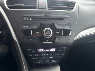 Voertuigafbeelding 12