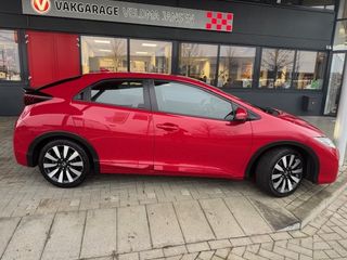 Voertuigafbeelding 2