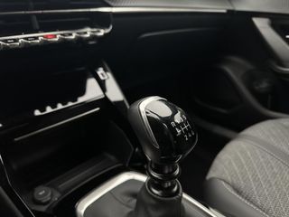 Voertuigafbeelding 24