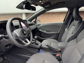 Voertuigafbeelding 13