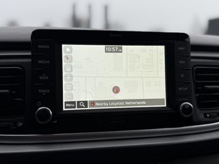 Voertuigafbeelding 12