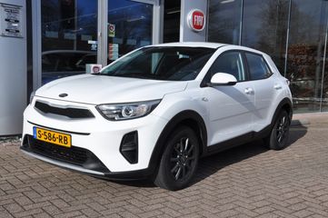 Kia Stonic - S-586-RB - Polisa Lease