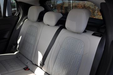 Voertuigafbeelding 23