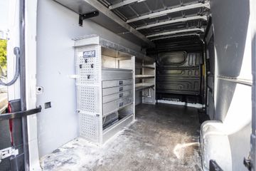 Voertuigafbeelding 14