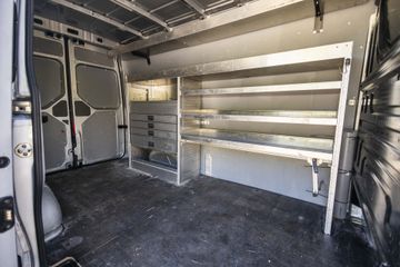 Voertuigafbeelding 16