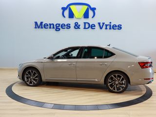 Voertuigafbeelding 6