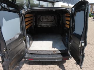 Voertuigafbeelding 14