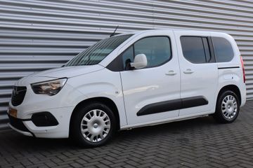 Voertuigafbeelding 5