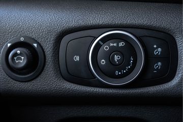 Voertuigafbeelding 18