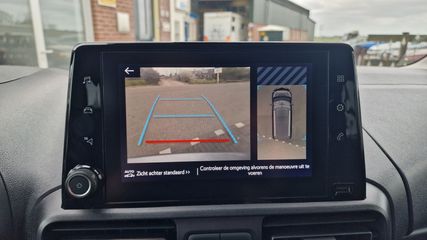 Voertuigafbeelding 13